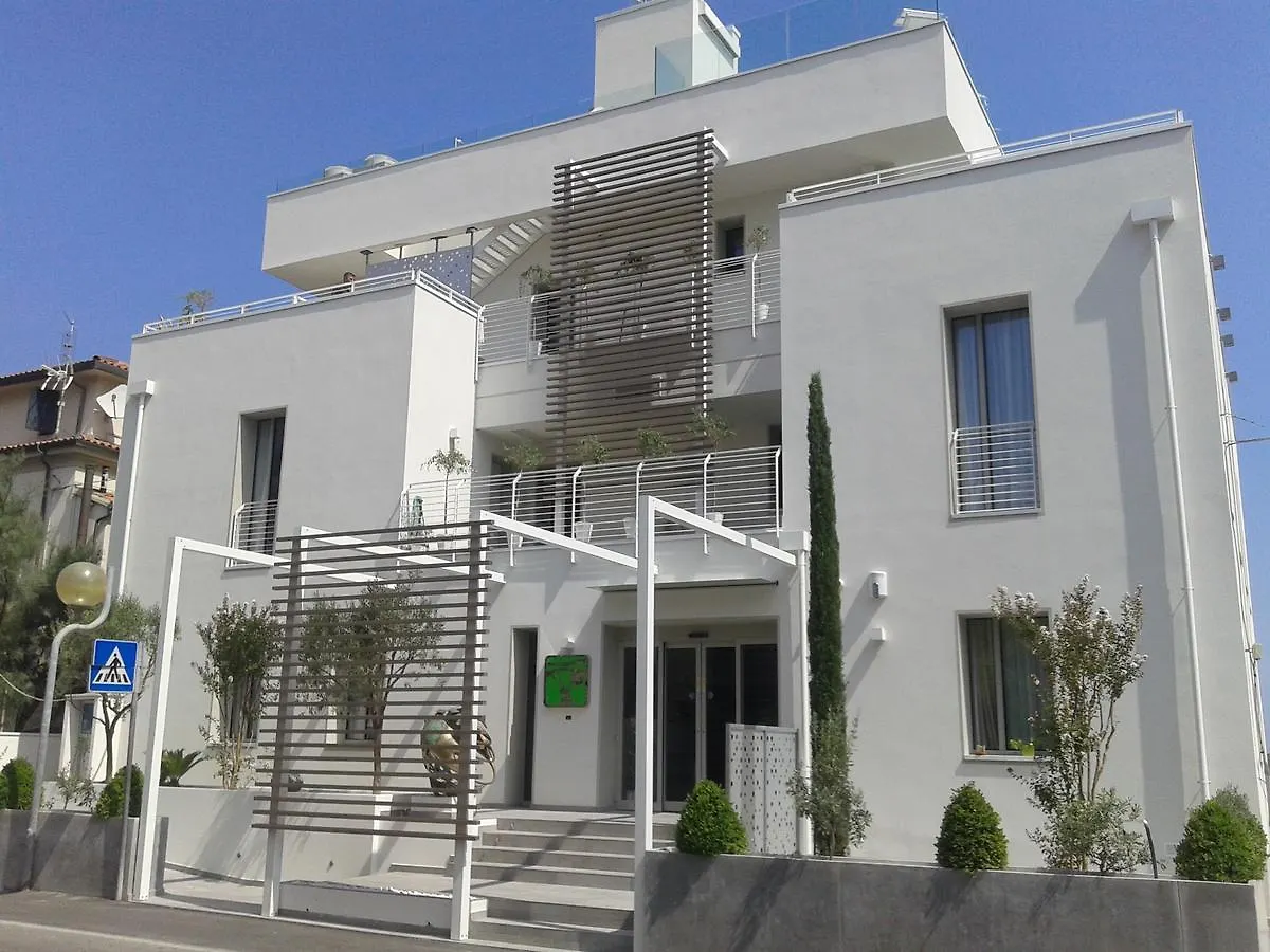Hotel Madalu