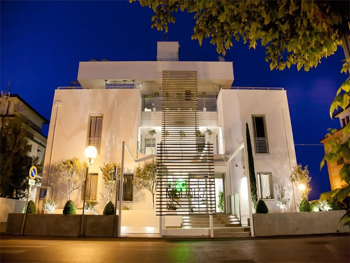 Hotel Madalu  Viserba Di Rimini