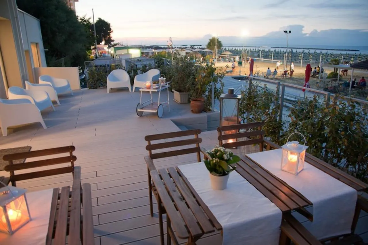 Hotel Madalu 3*, Viserba Di Rimini