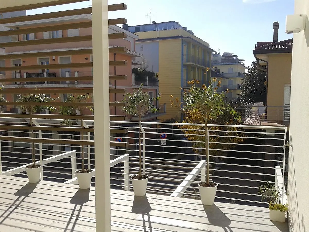 Hotel Madalu Viserba Di Rimini