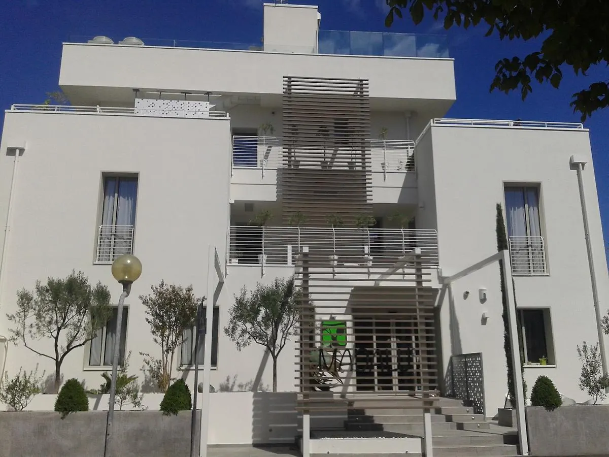 Hotel Madalu Viserba Di Rimini
