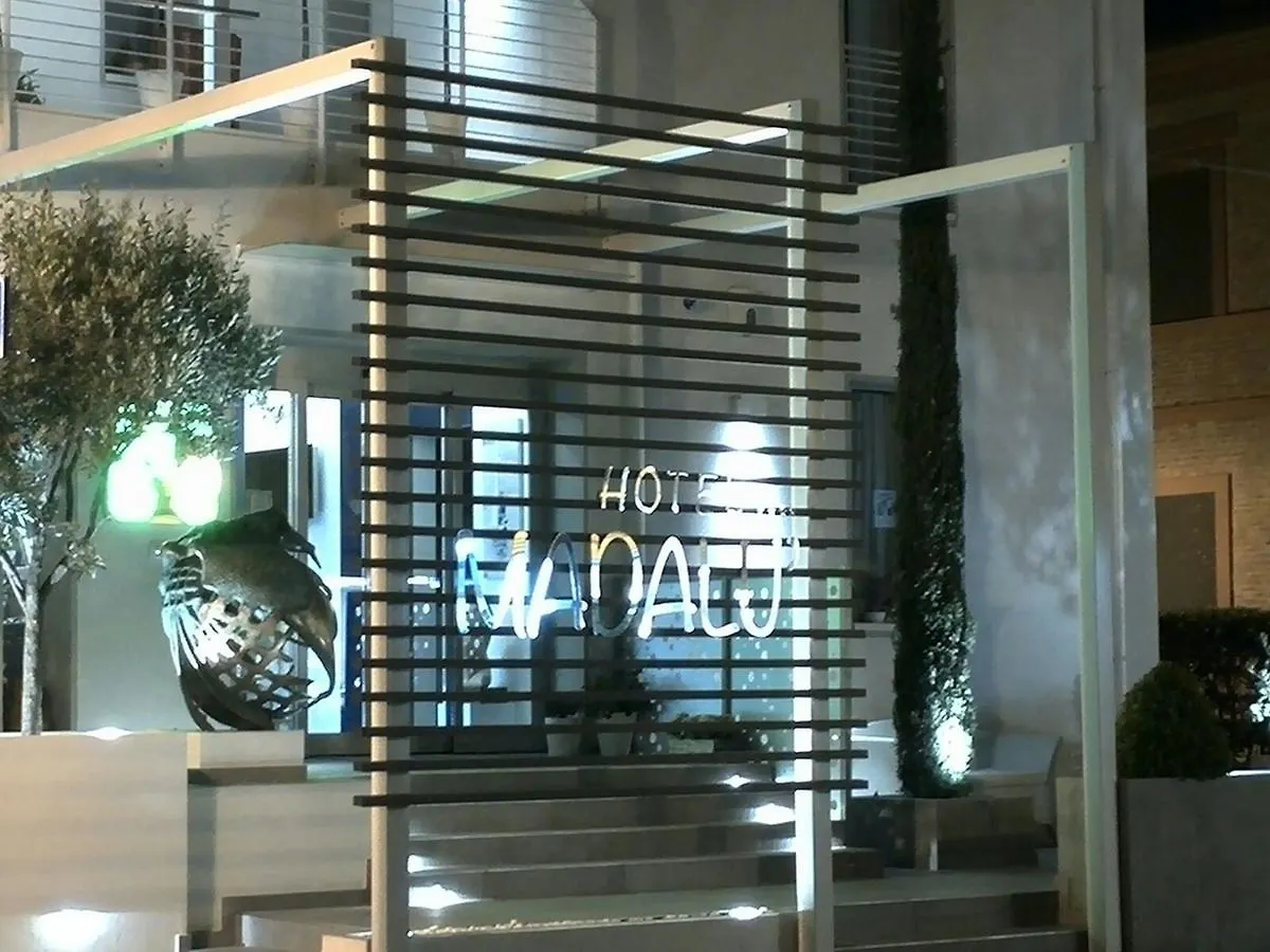 Hotel Madalu